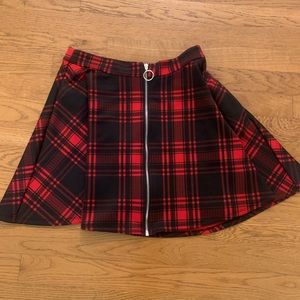 Hot Topic | Circle Skirt